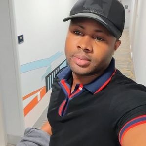 Meet your Posher, Guynoble gilson